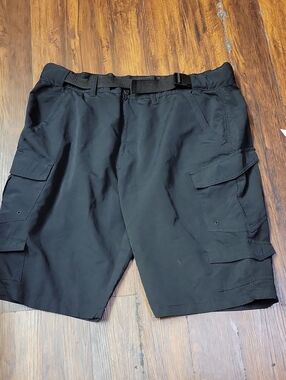 Plugg Men's Black Cargo Shorts 40